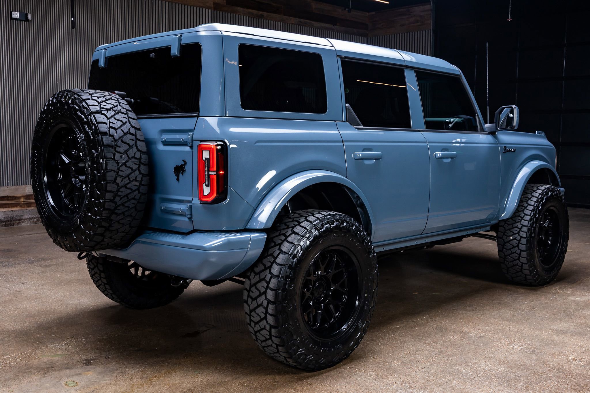 Used 2024 Ford Bronco Badlands AWD/4WD image 10