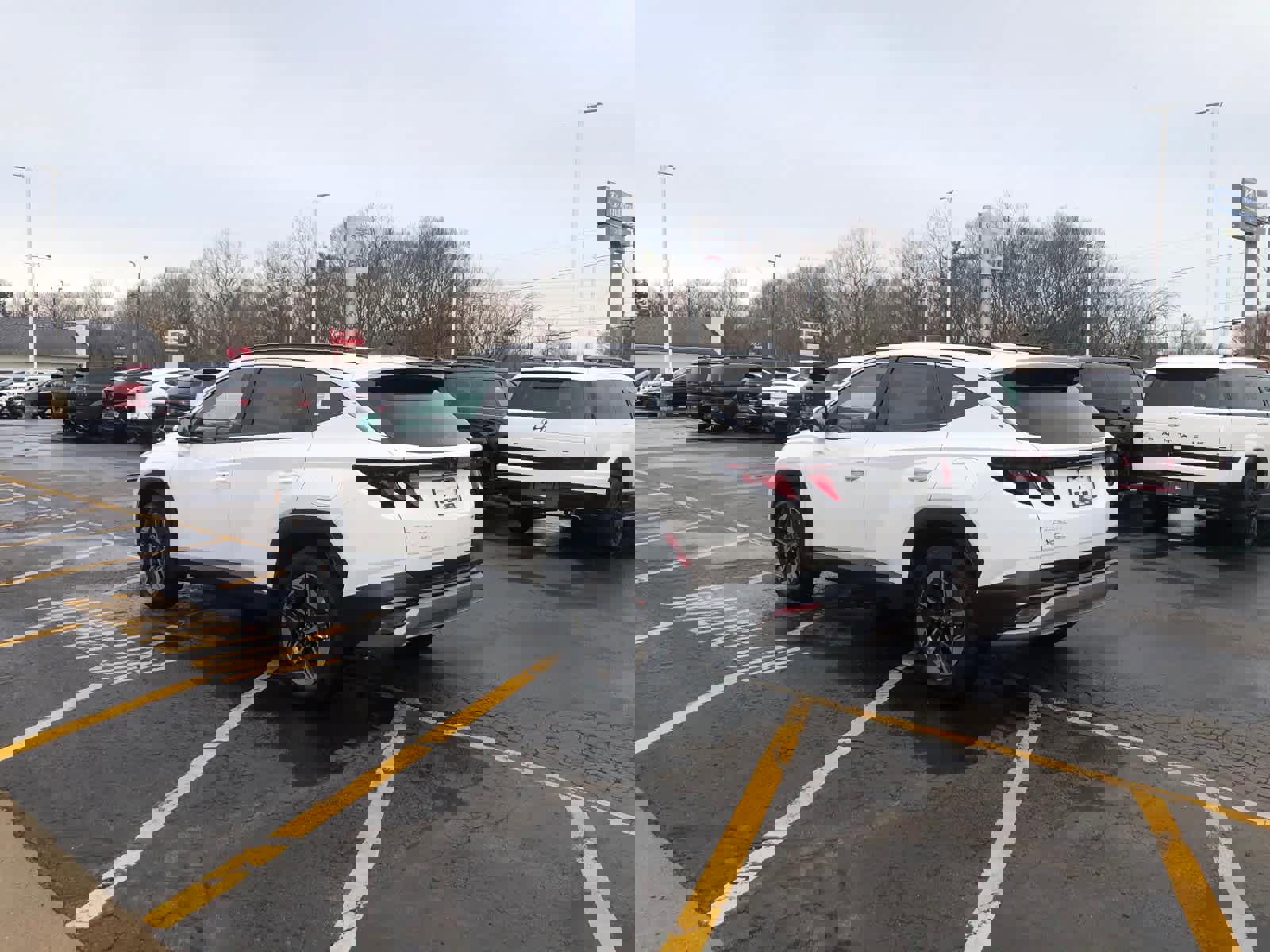 New 2026 Hyundai Tucson SEL image 3