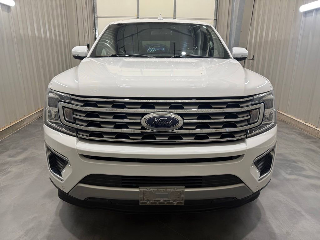 Used 2018 Ford Expedition Max Limited RWD image 2
