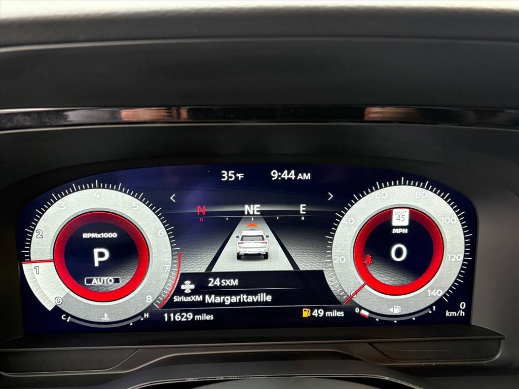 Used 2025 Nissan Pathfinder Platinum image 9