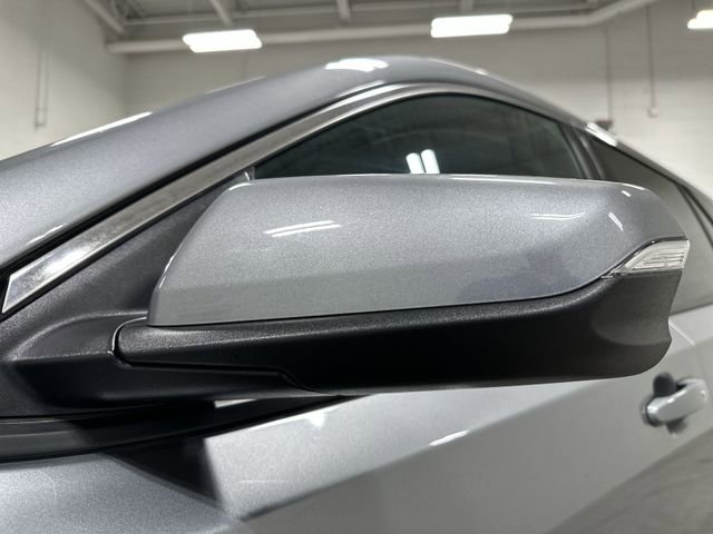 Used 2023 GMC Terrain SLT image 12