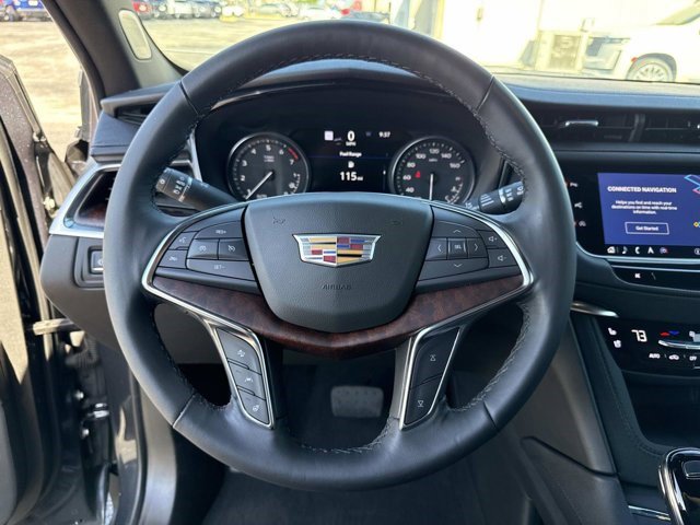 Certified 2023 Cadillac XT5 Premium Luxury w/ Technology Package FWD image 24