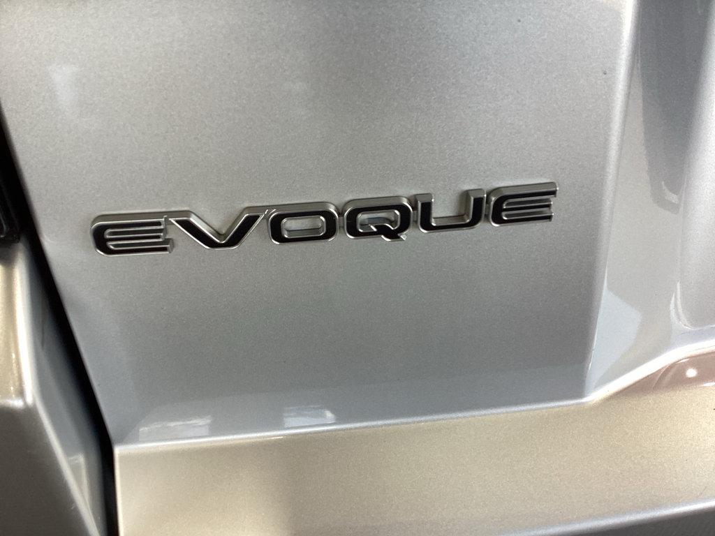 Used 2015 Land Rover Range Rover Evoque Pure Plus AWD/4WD image 39