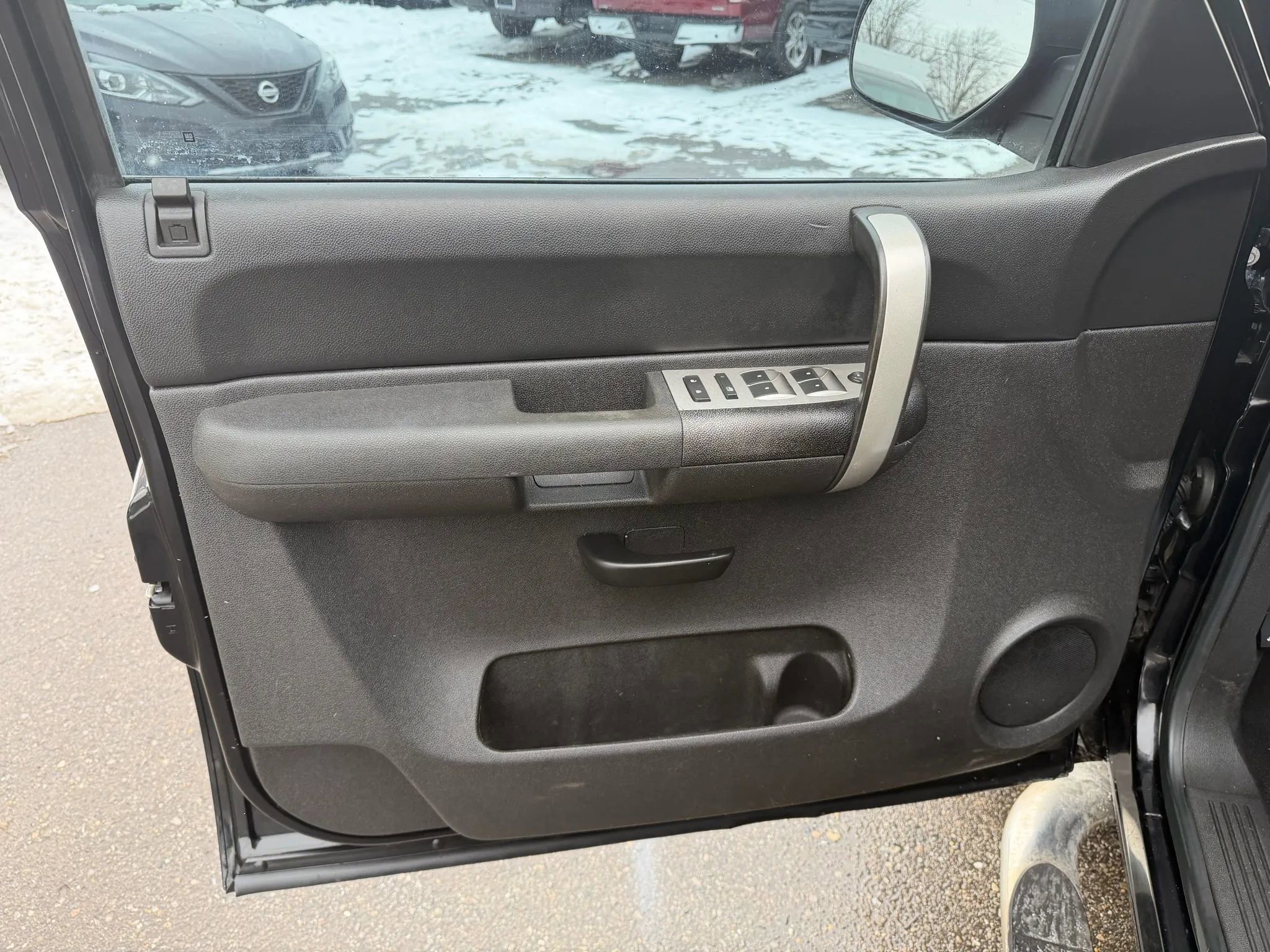 Used 2009 GMC Sierra 1500 SLE w/ Power Pack Plus image 17