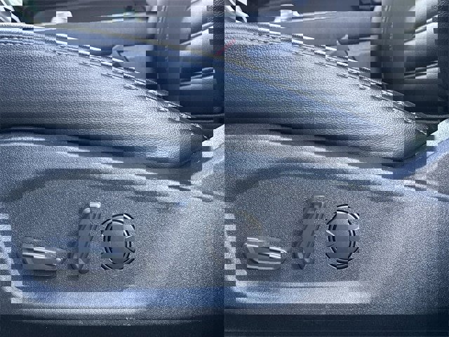 Used 2022 Ford Edge SEL image 23