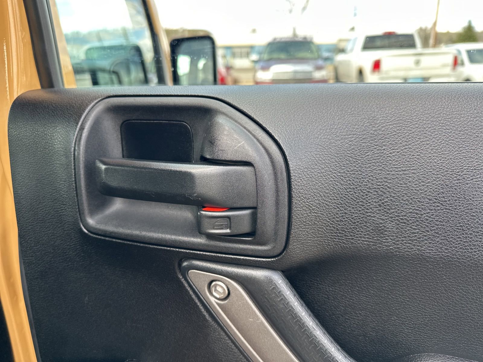 Used 2013 Jeep Wrangler Unlimited Sport AWD/4WD image 34
