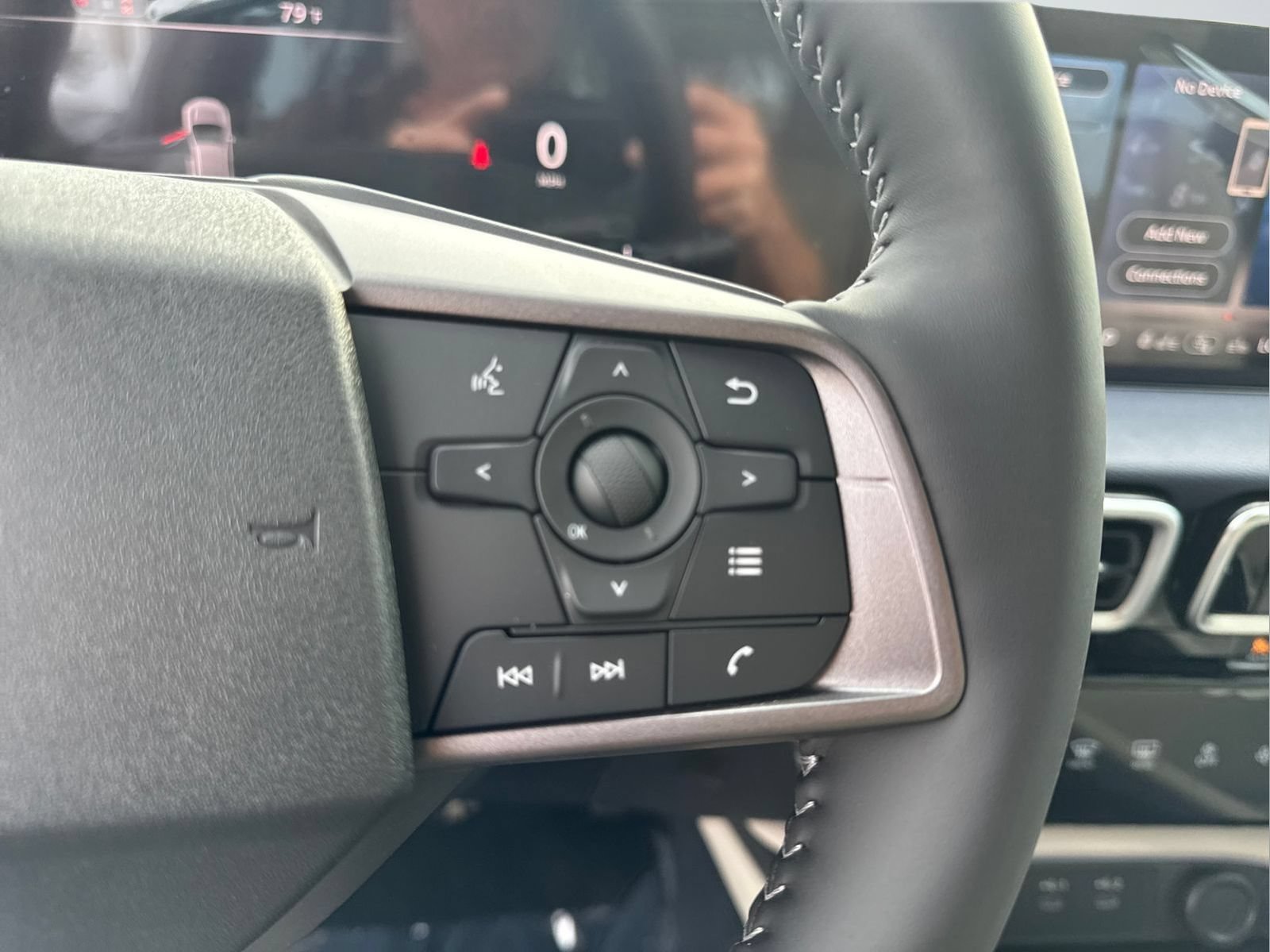 New 2026 Nissan Sentra SL w/ Floor Mat Package FWD image 23