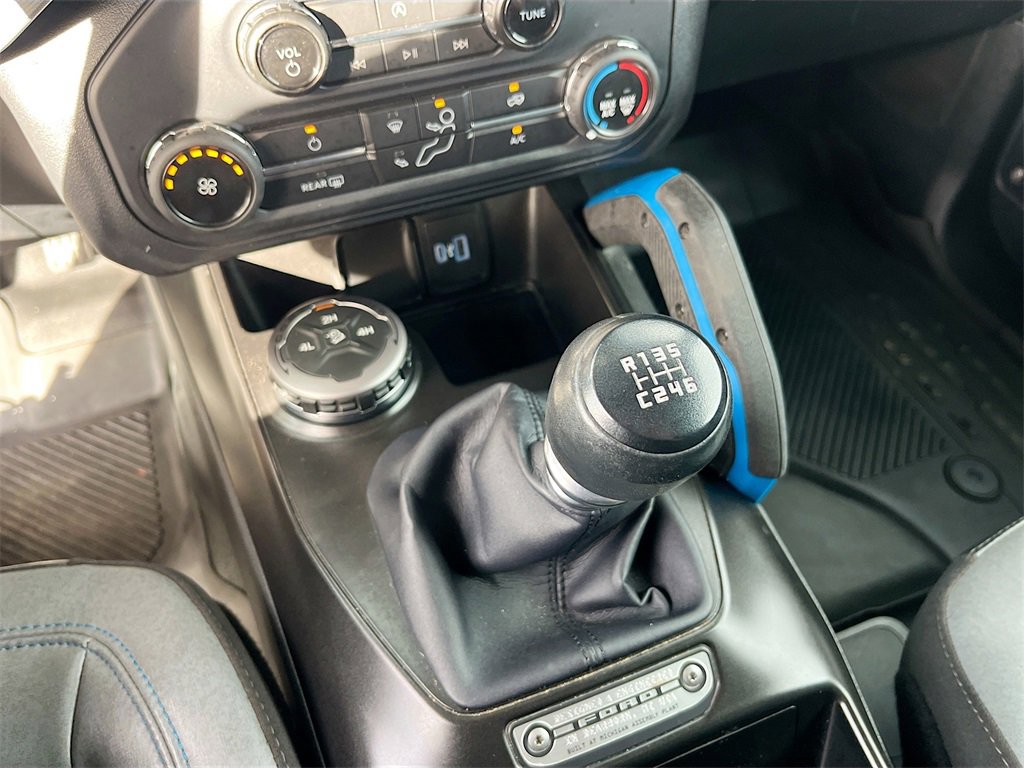 Used 2022 Ford Bronco Black Diamond image 16