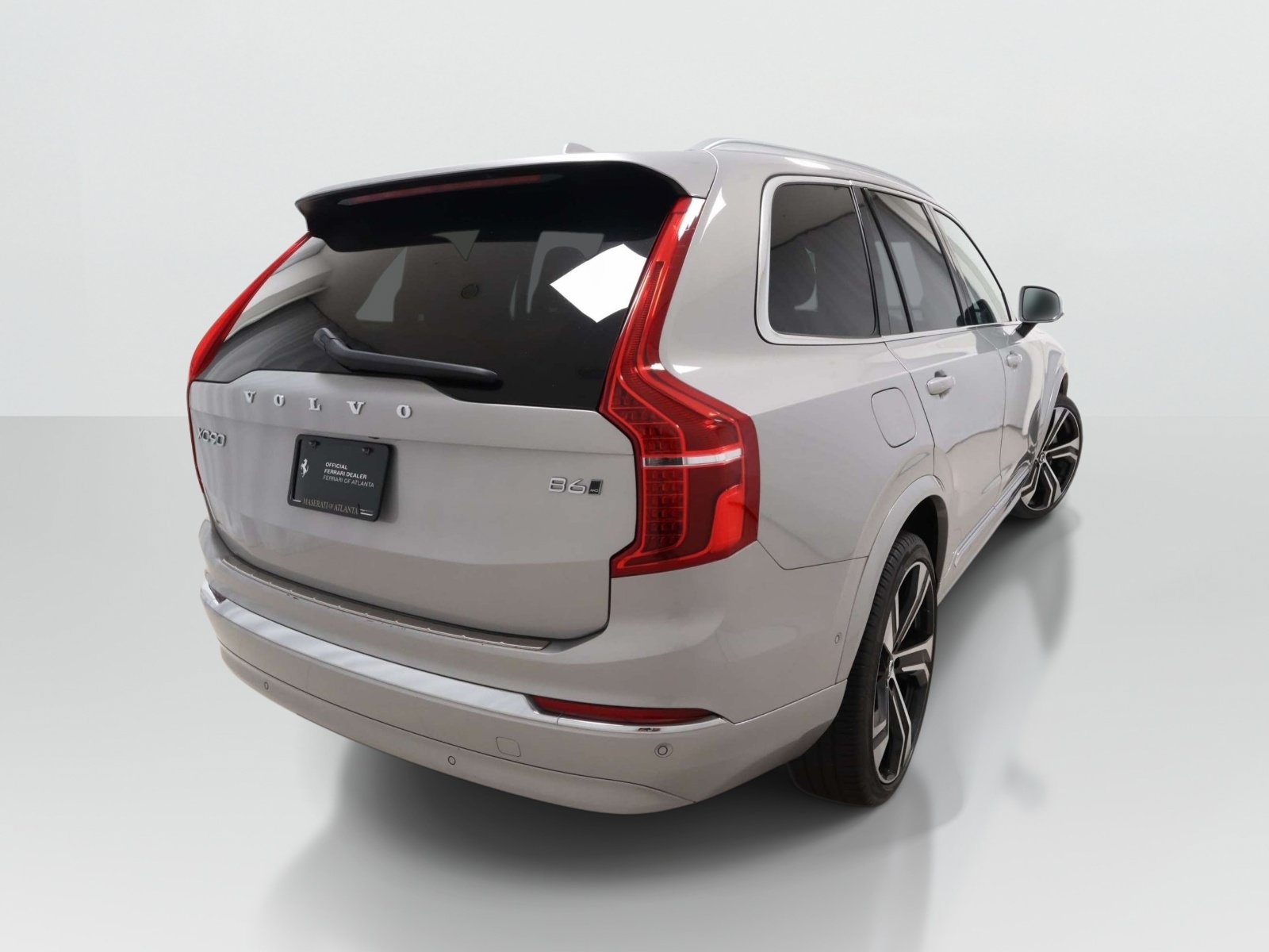Used 2024 Volvo XC90 B6 Ultimate w/ Protection Package Premier AWD/4WD image 5