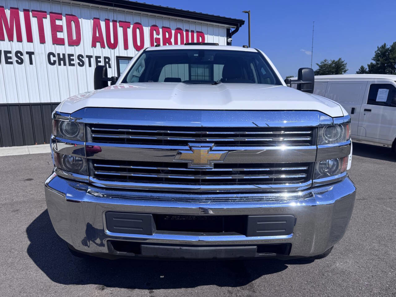 Used 2015 Chevrolet Silverado 2500 W/T w/ WT Convenience Package AWD/4WD image 3