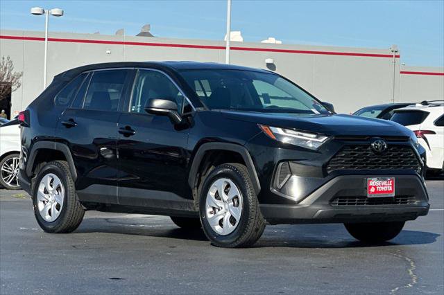Certified 2024 Toyota RAV4 LE image 5