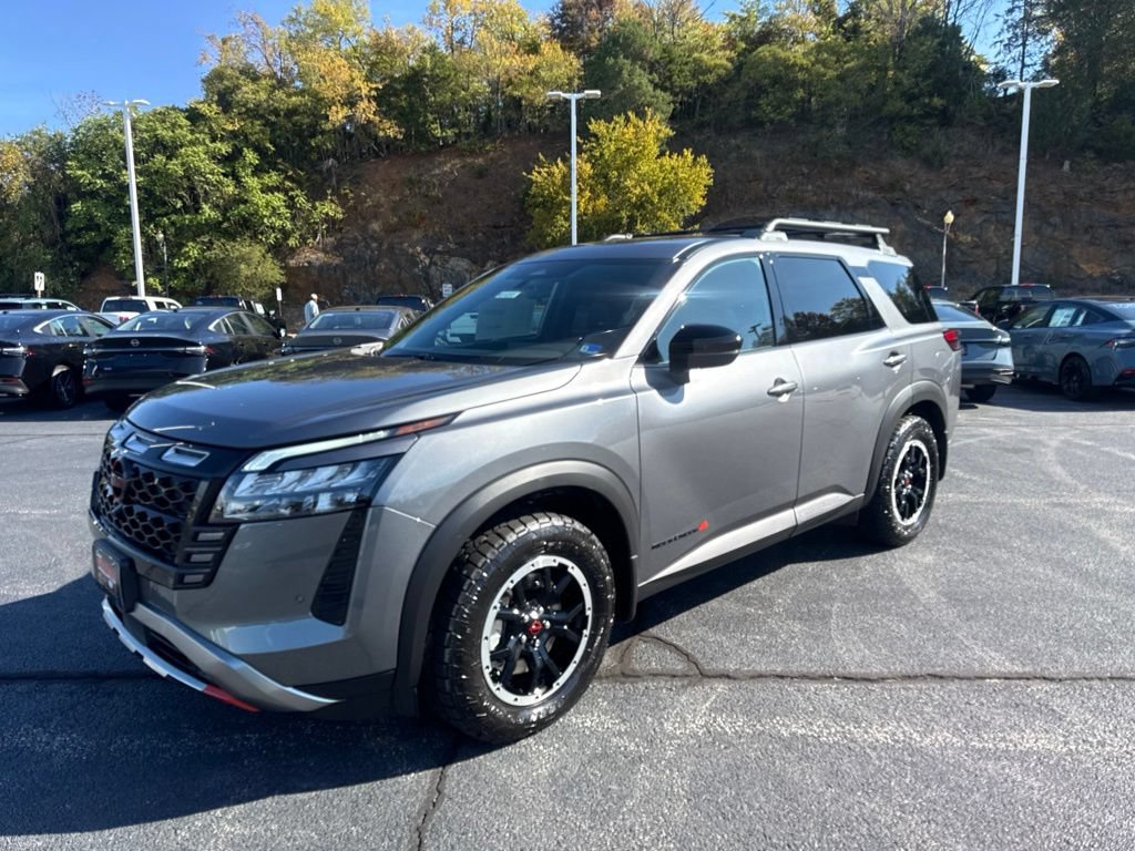 New 2026 Nissan Pathfinder Rock Creek AWD/4WD image 3