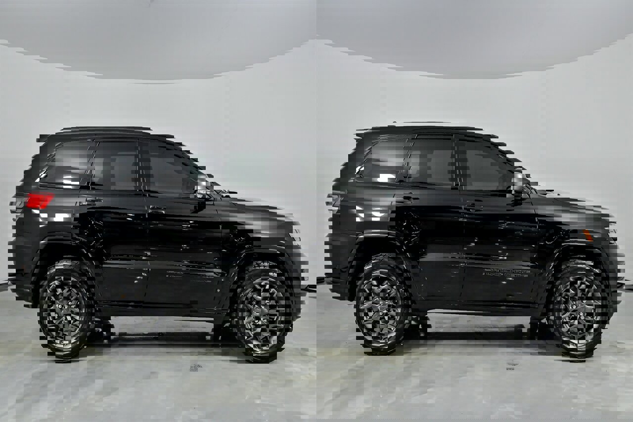 Used 2021 Jeep Grand Cherokee Limited w/ Quick Order Package 2GK 80th image 14