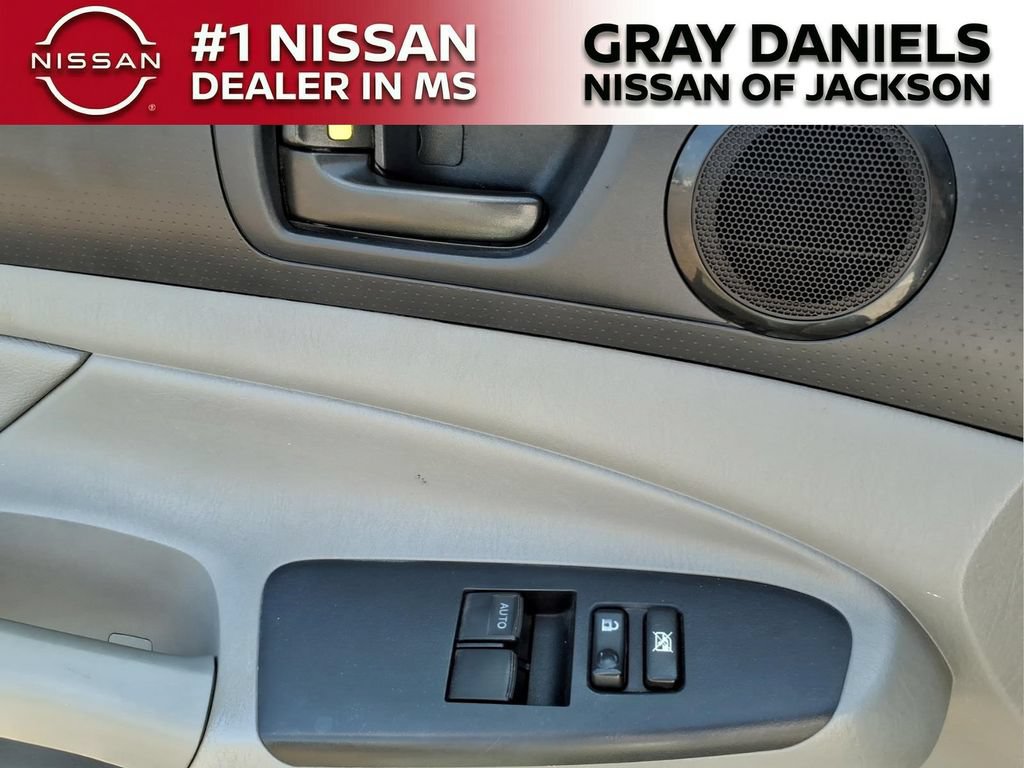 Used 2012 Toyota Tacoma PreRunner RWD image 10