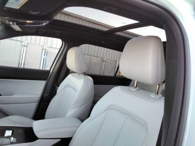 New 2026 Jeep Cherokee Limited image 31