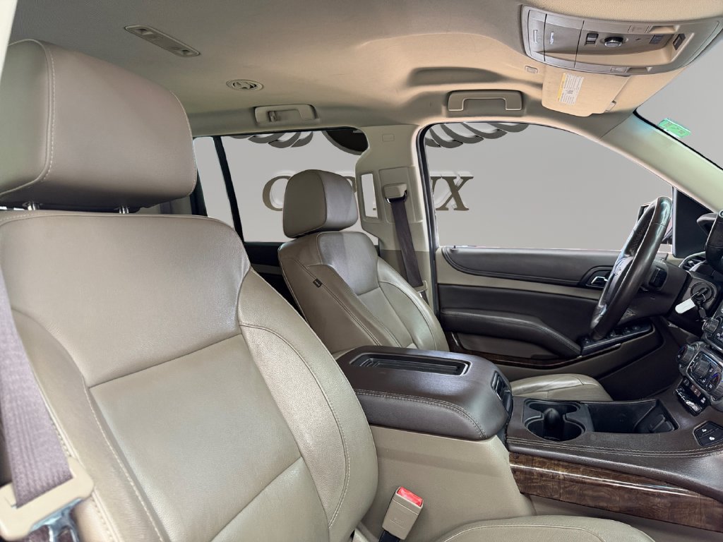 Used 2018 Chevrolet Suburban LT AWD/4WD image 14