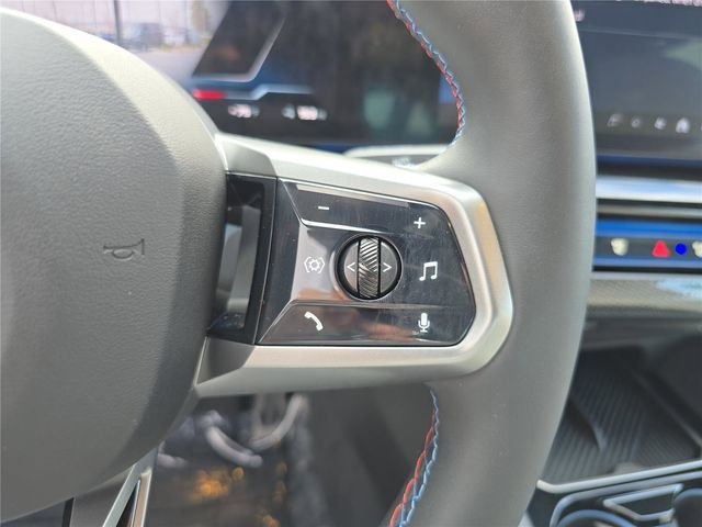 Used 2025 BMW i5 M60 w/ Premium Package AWD/4WD image 32