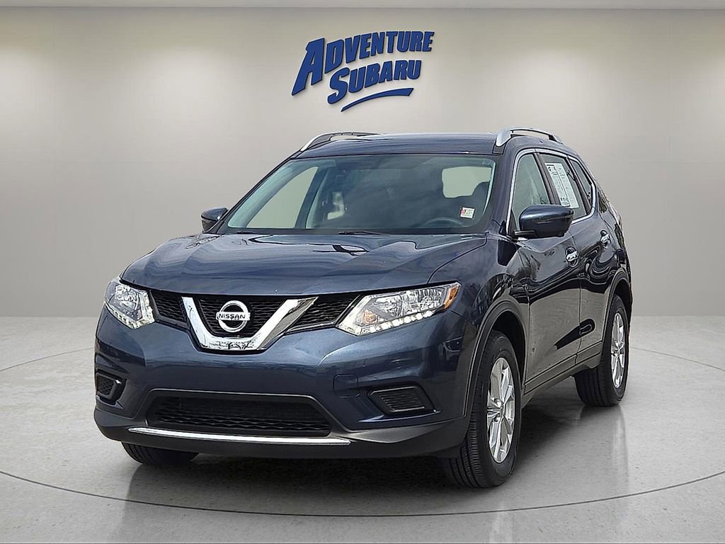 Used 2016 Nissan Rogue SV w/ SV Premium Package image 2