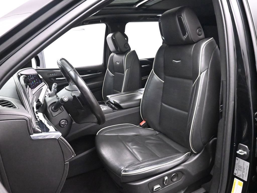 Used 2023 Cadillac Escalade Sport w/ Touring Package image 12