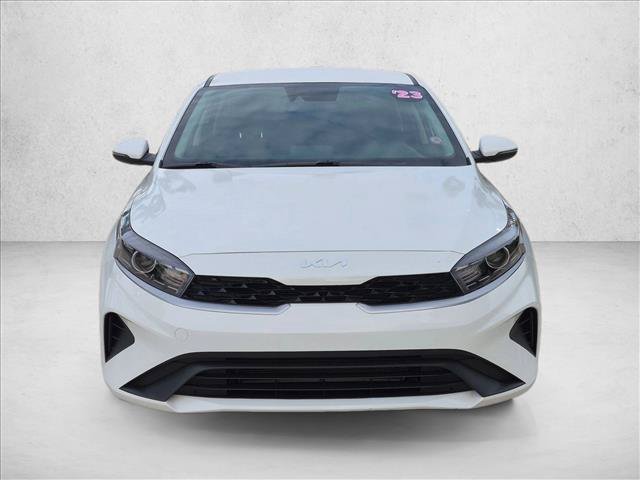 Used 2023 Kia Forte LXS w/ LXS Technology Package FWD image 2