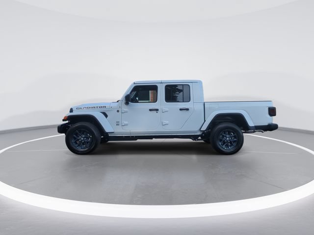 New 2026 Jeep Gladiator Sport AWD/4WD image 5