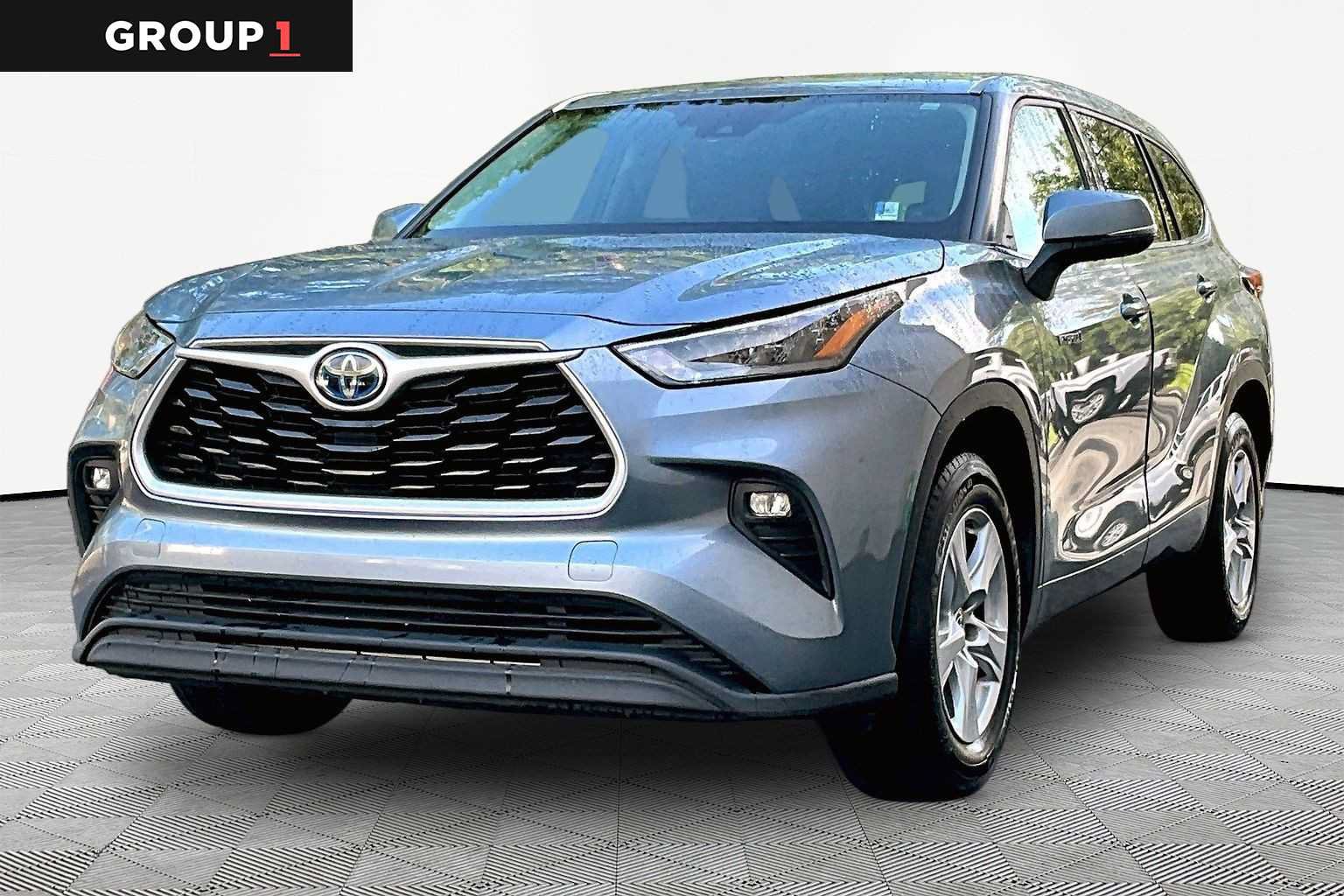Certified 2020 Toyota Highlander LE