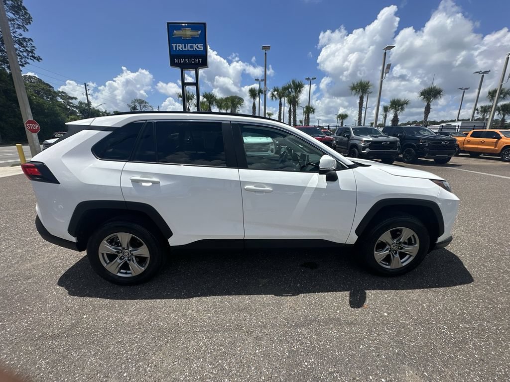 Used 2024 Toyota RAV4 XLE FWD image 17
