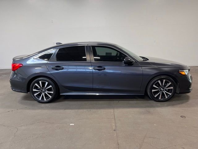 Used 2022 Honda Civic EX image 2