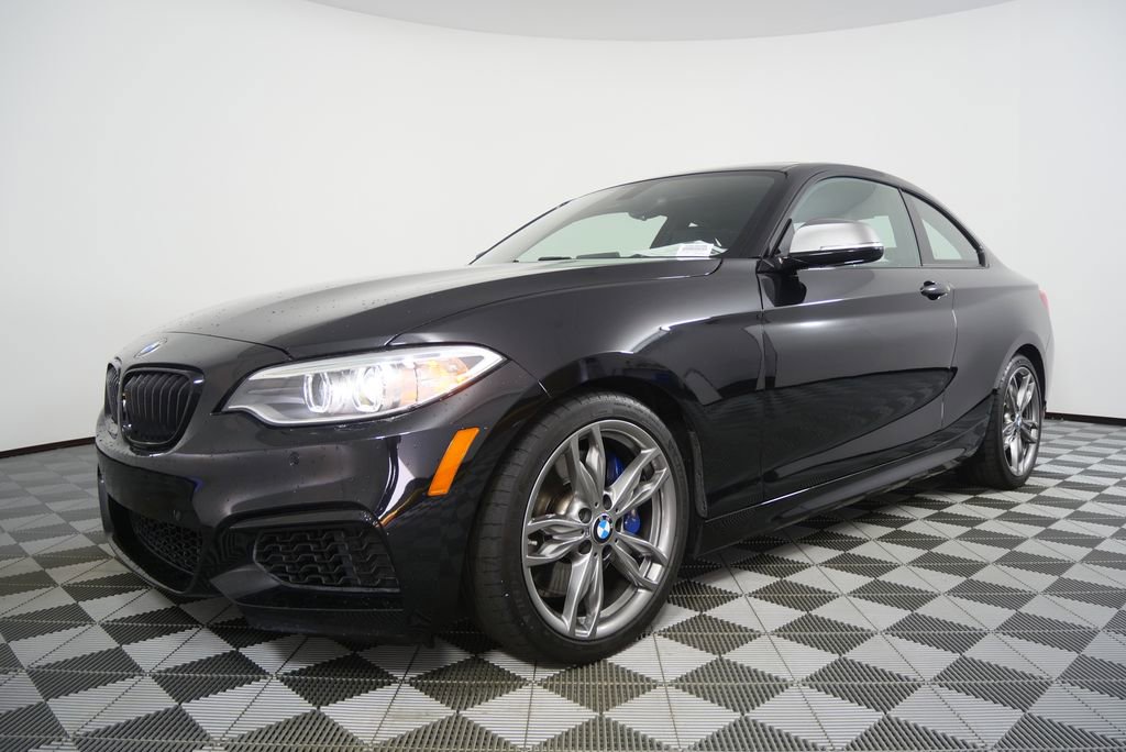 Used 2015 BMW M235i Coupe image 7