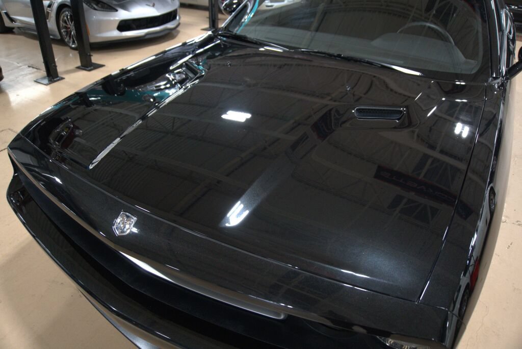 Used 2009 Dodge Challenger R/T RWD image 16