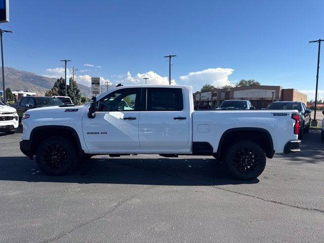New 2026 Chevrolet Silverado 2500 LT w/ Trail Boss Package AWD/4WD image 4