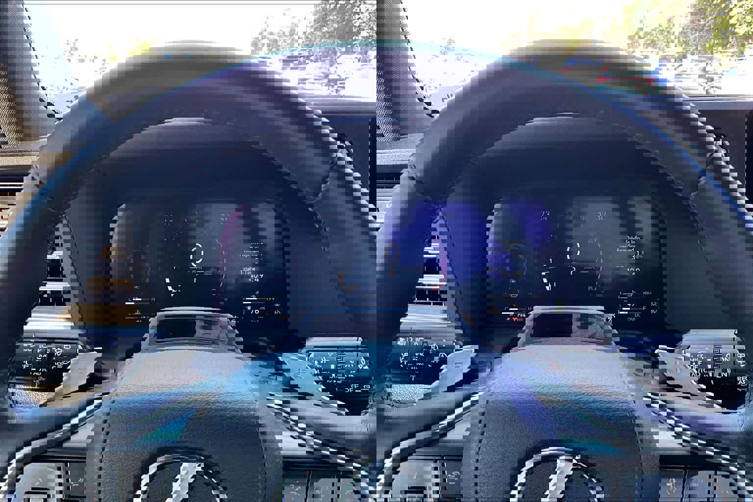 Used 2025 Lexus GX 550 AWD/4WD image 25