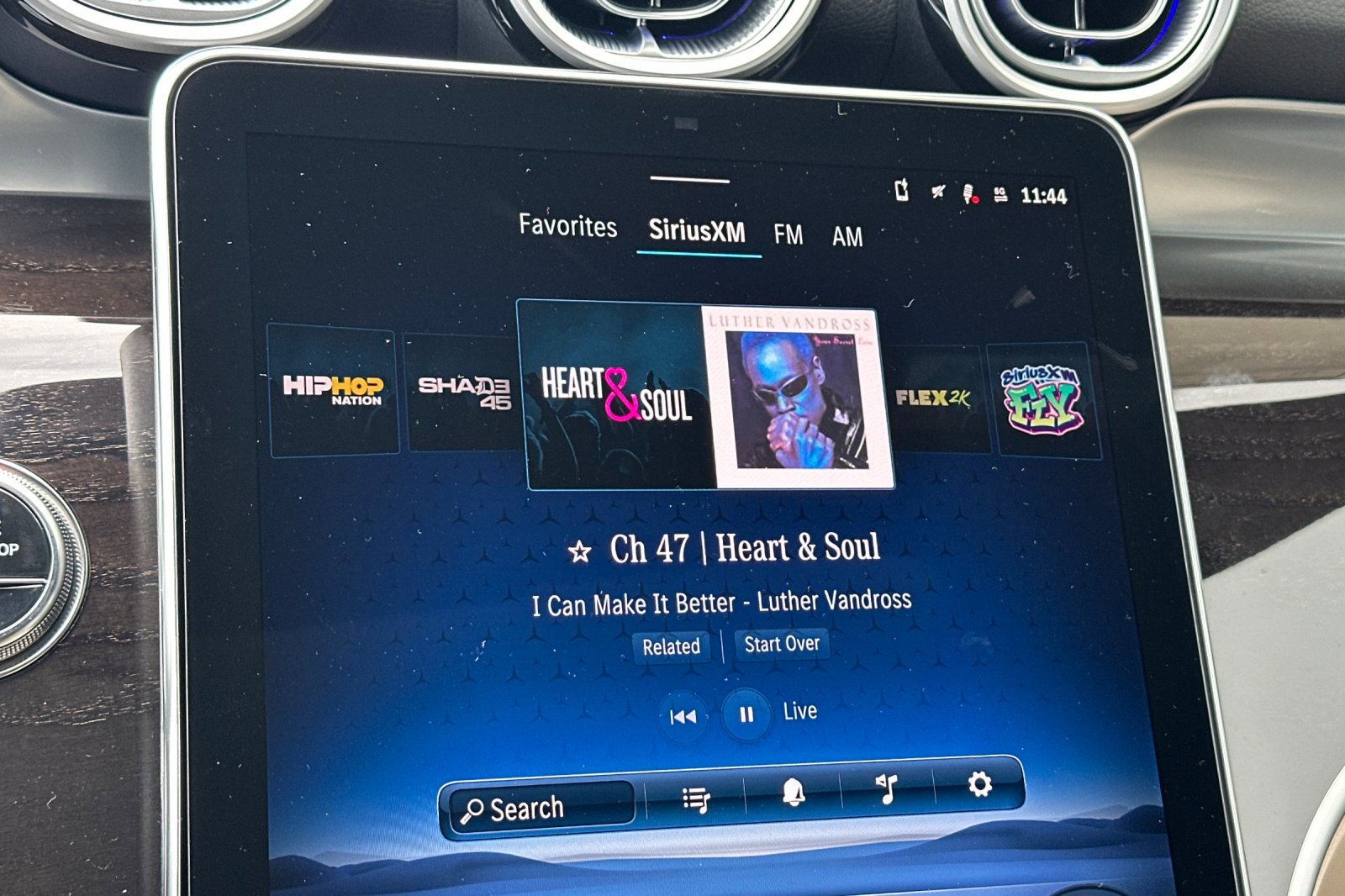 New 2026 Mercedes-Benz GLC 300 4MATIC image 18