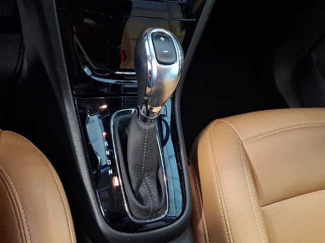 Used 2019 Buick Encore Essence AWD/4WD image 14