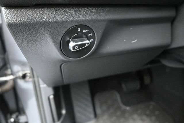 Used 2023 Volkswagen Jetta SE FWD image 13