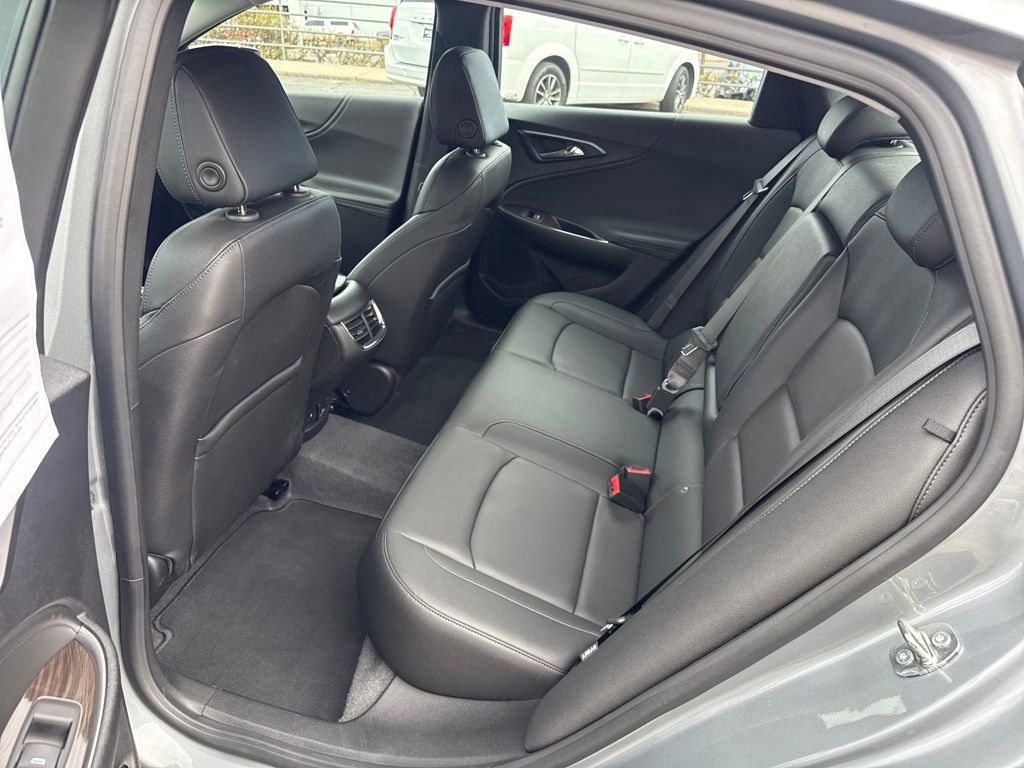 Used 2024 Chevrolet Malibu LT FWD image 19