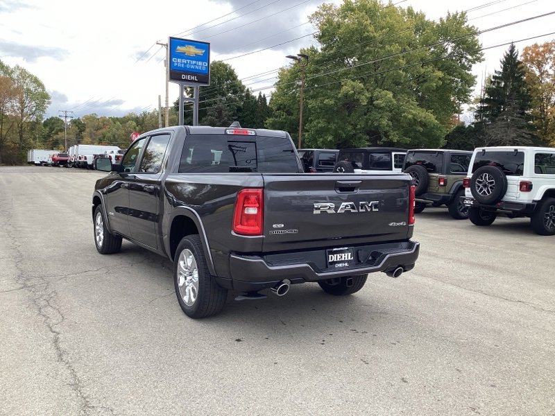 New 2026 RAM 1500 4x4 Crew Cab image 5