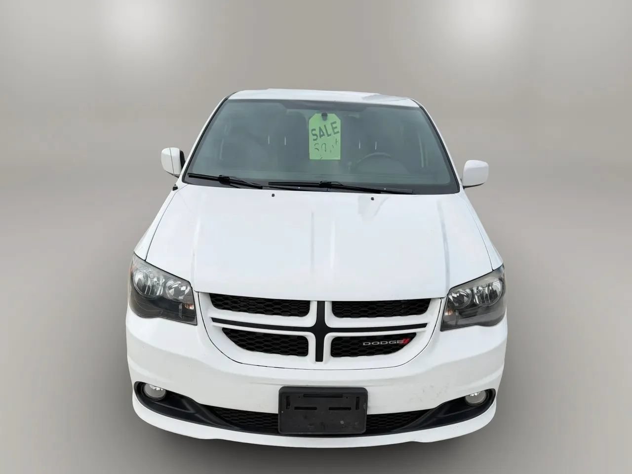 Used 2017 Dodge Grand Caravan GT FWD image 3
