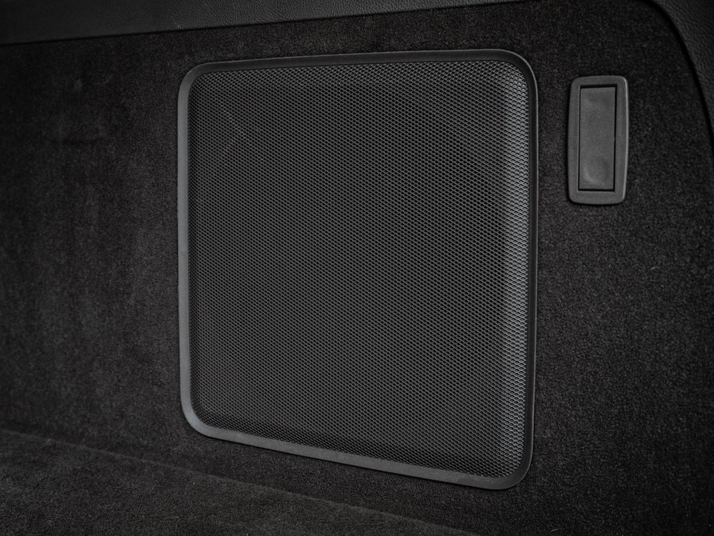 Used 2021 Lincoln Nautilus FWD w/ Equipment Group 101A image 21