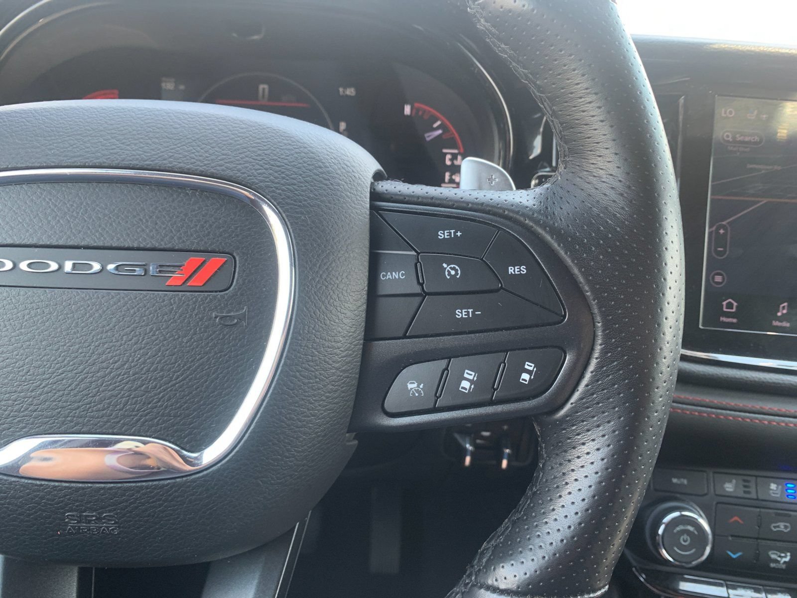 Used 2025 Dodge Durango R/T AWD/4WD image 31