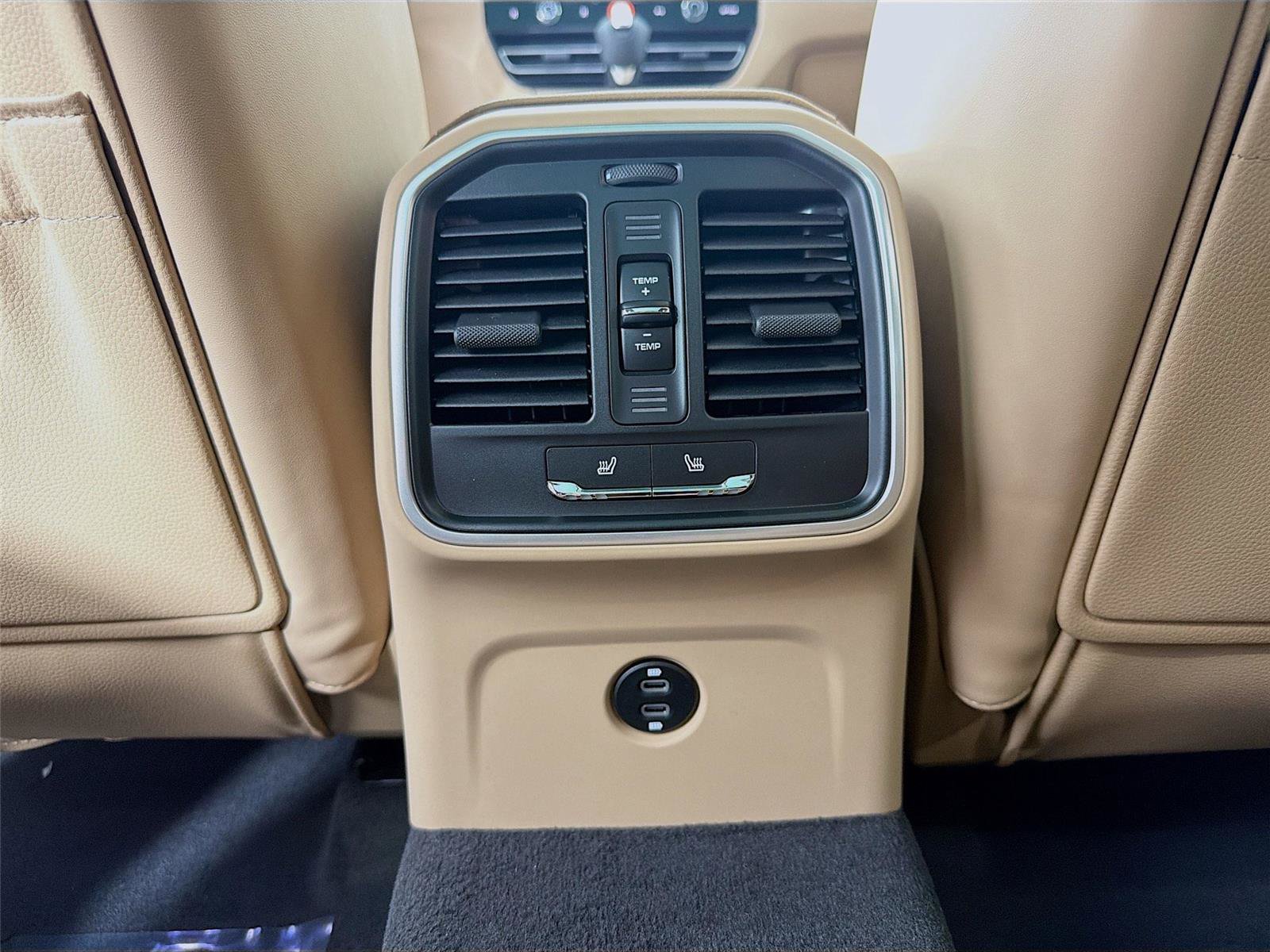 New 2026 Porsche Macan Turbo AWD/4WD image 22