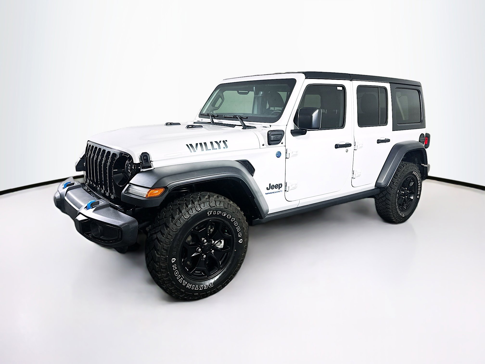 Used 2023 Jeep Wrangler Unlimited w/ Cold Weather Group AWD/4WD image 3