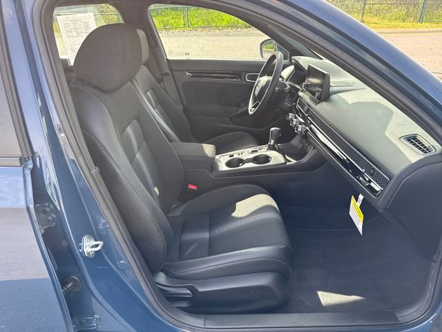 Used 2025 Honda Civic Sport image 9