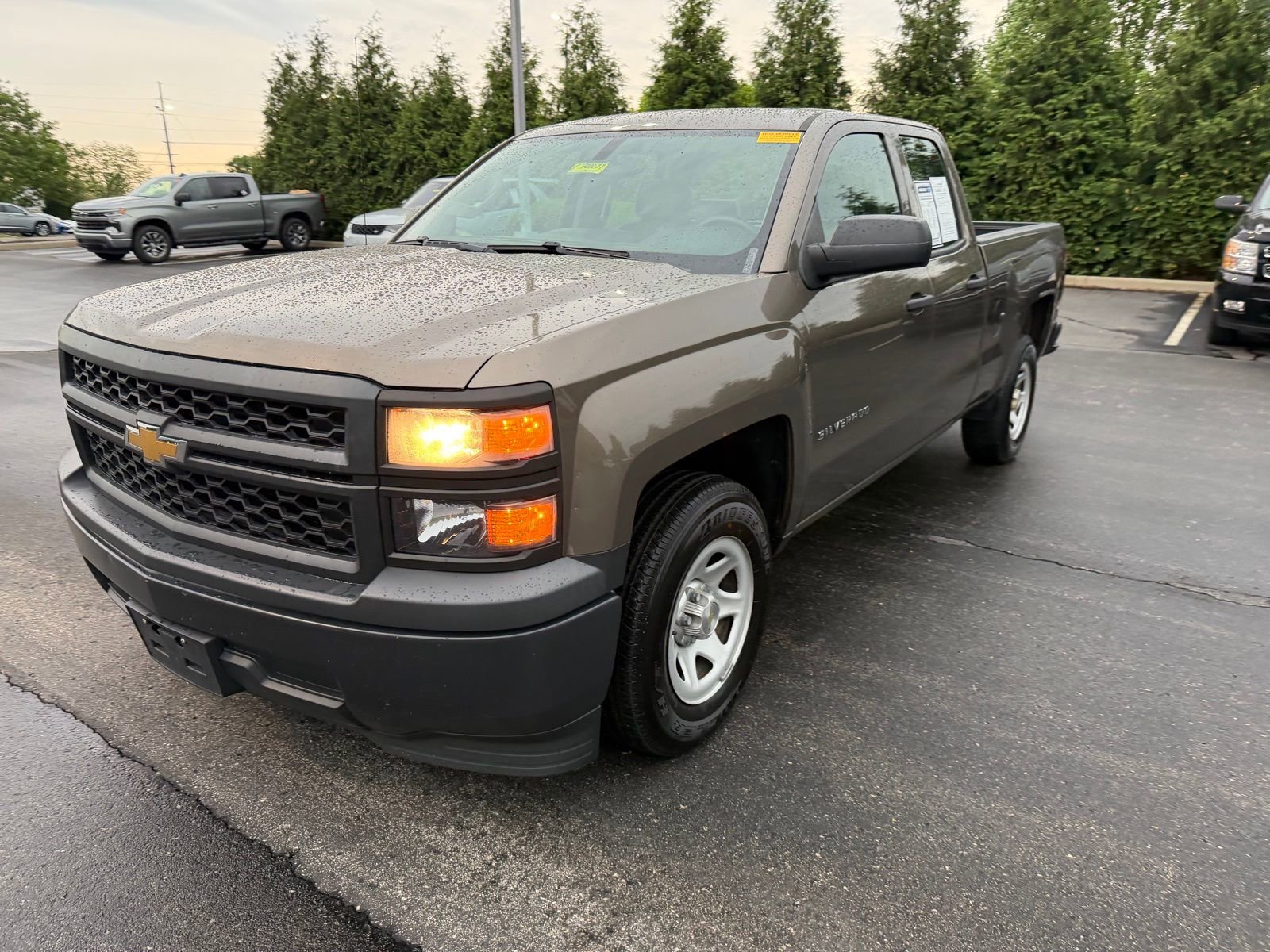 Used 2015 Chevrolet Silverado 1500 W/T RWD image 9