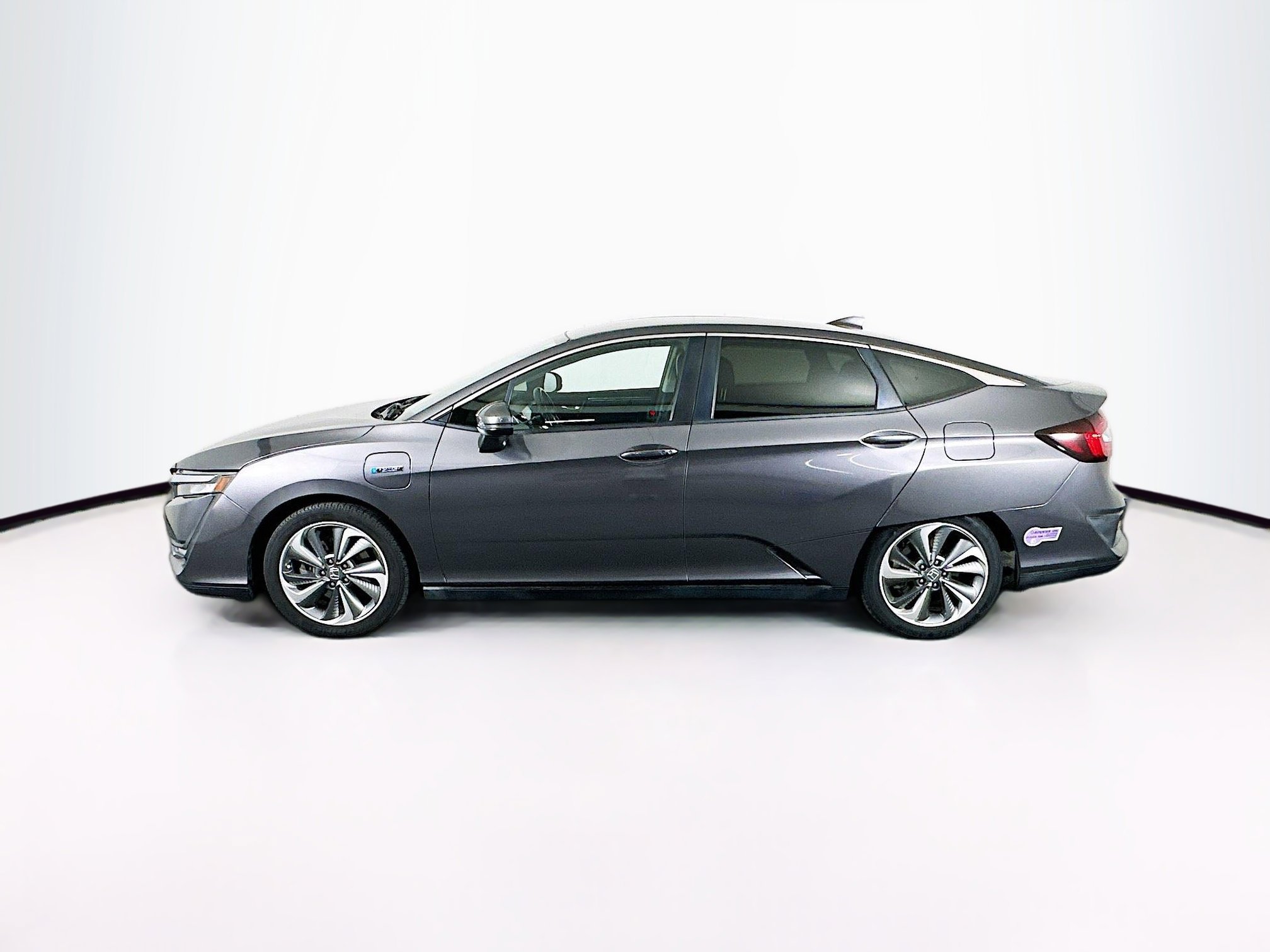 Used 2018 Honda Clarity Touring image 4