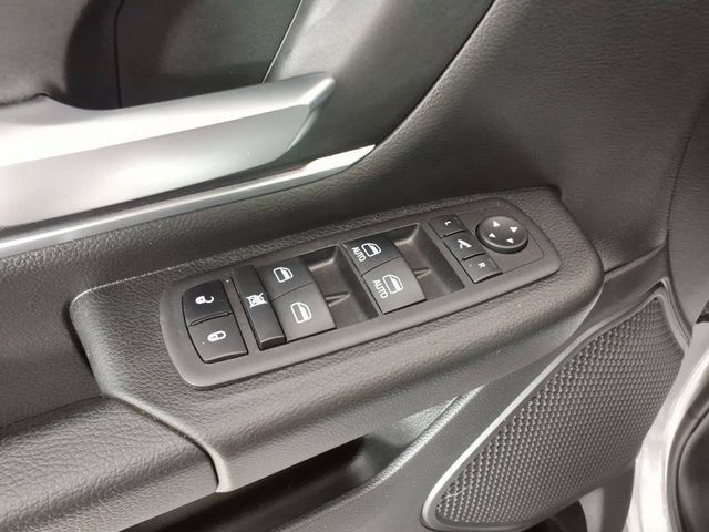 Used 2023 RAM 1500 Big Horn AWD/4WD image 14