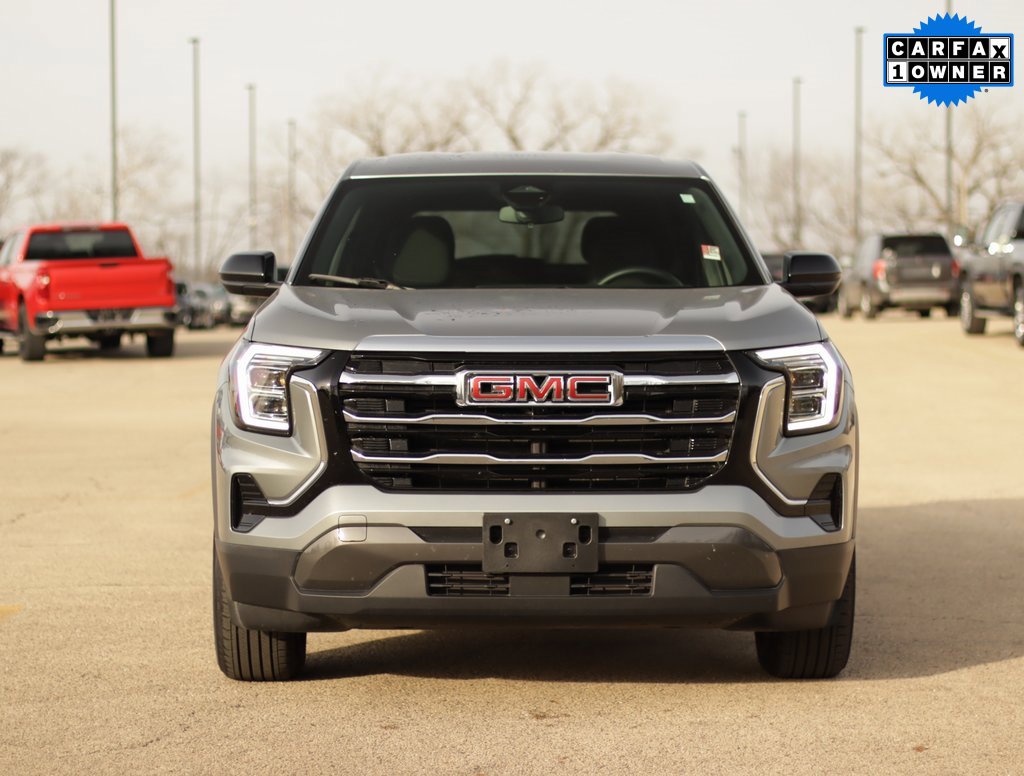 Used 2025 GMC Terrain Elevation image 2