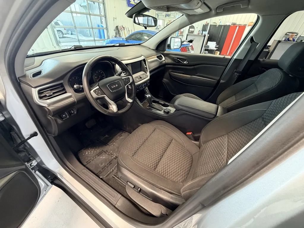 Used 2019 GMC Acadia SLE w/ Driver Alert Package I AWD/4WD image 9