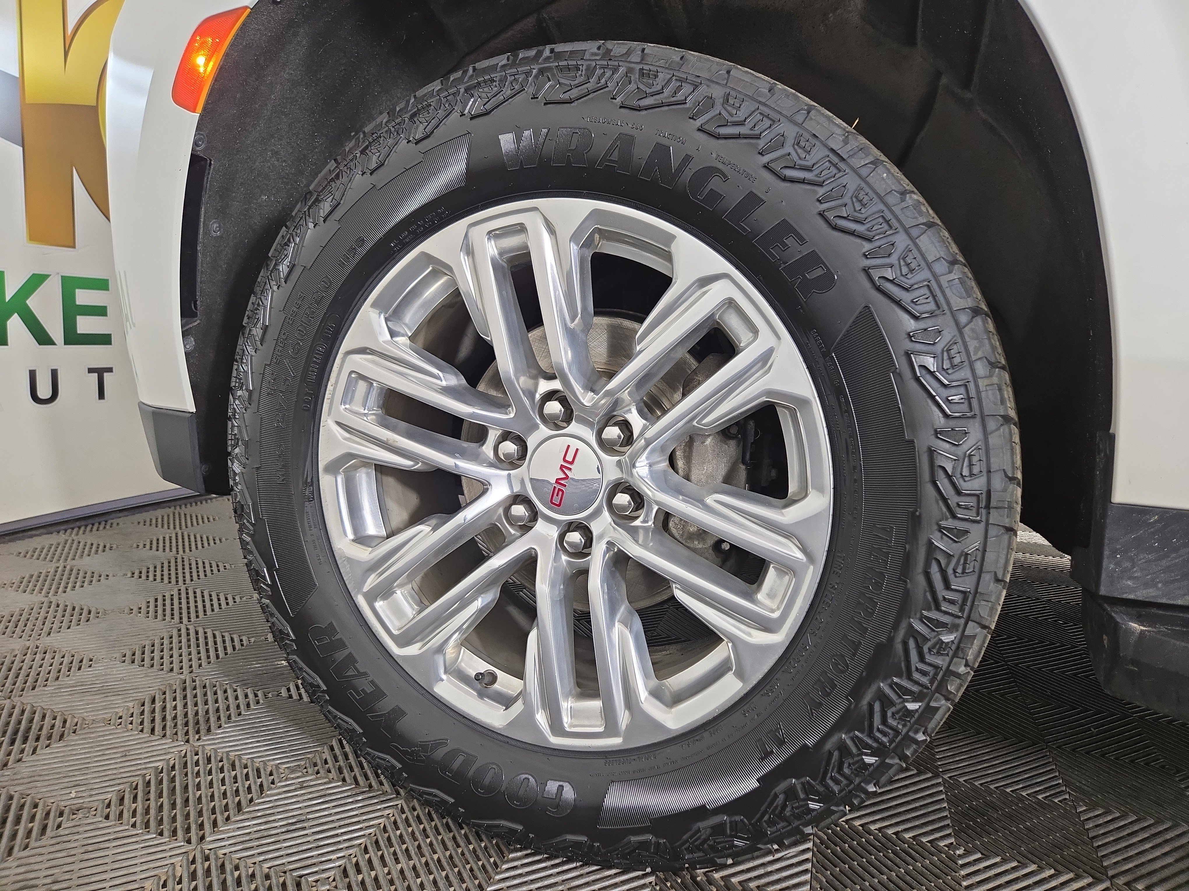 Certified 2022 GMC Yukon SLT w/ SLT Premium Package image 36