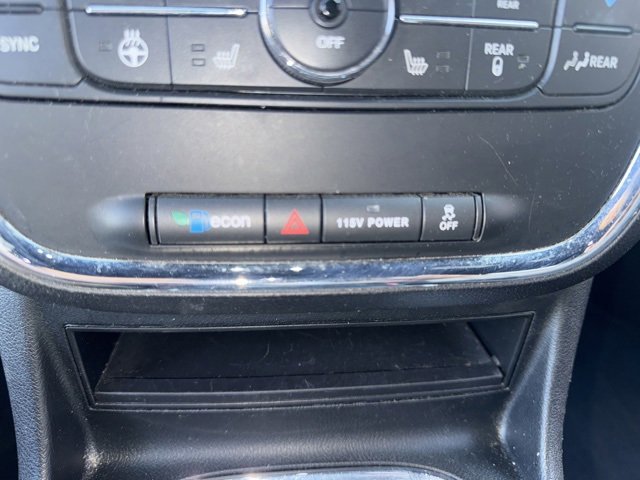 Used 2019 Dodge Grand Caravan GT image 18